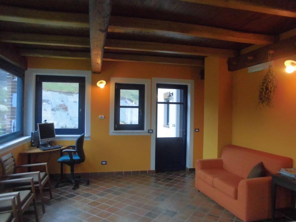Roccaforte Mondovì Agriturismo Bio-Ecologico Sant'Isidoro المظهر الخارجي الصورة